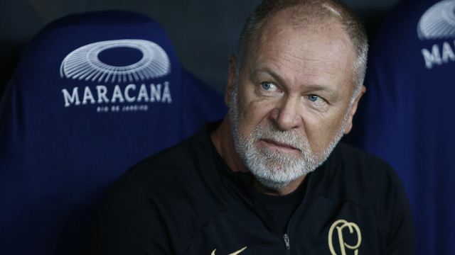 Mano lamenta empate, aponta melhora no rendimento do Corinthians e prevê vitória contra América