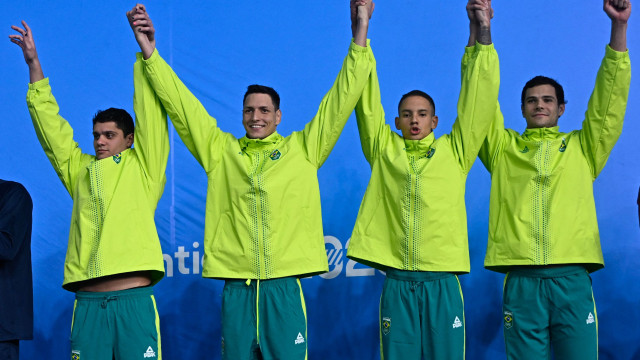 Natação ganha ouro e quebra recorde no Pan-americano do Chile