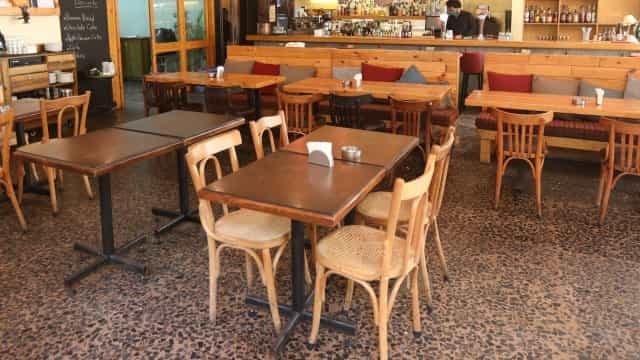 Pesquisa mostra que 35% de bares e restaurantes pretendem contratar