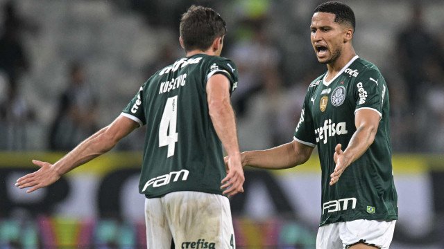Murilo volta de suspensão pronto para completar 100 jogos pelo Palmeiras