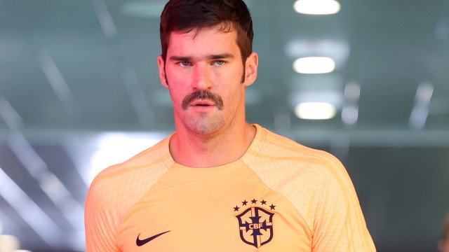 Alisson detona apatia do Brasil: ‘Só camisa não ganha, temos de criar mais, ser mais soberano’