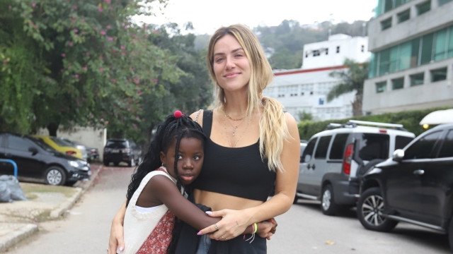 Giovanna Ewbank diz que processo de adoção da sua primeira filha motivou saída da TV
