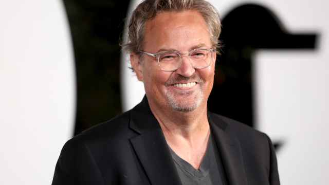 Amiga fala de encontro com Matthew Perry no dia antes da sua morte