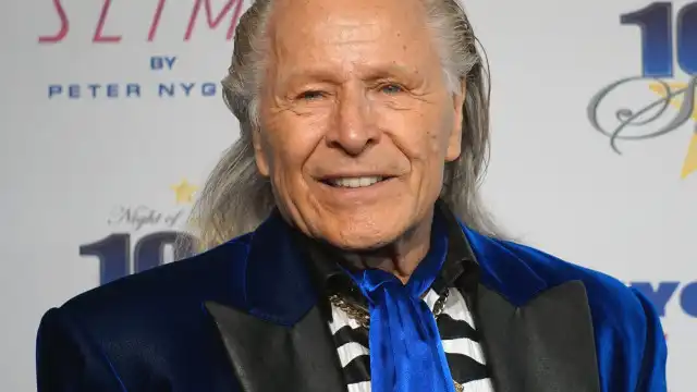 Peter Nygard, ex-magnata da moda, é condenado por agressões sexuais no Canadá