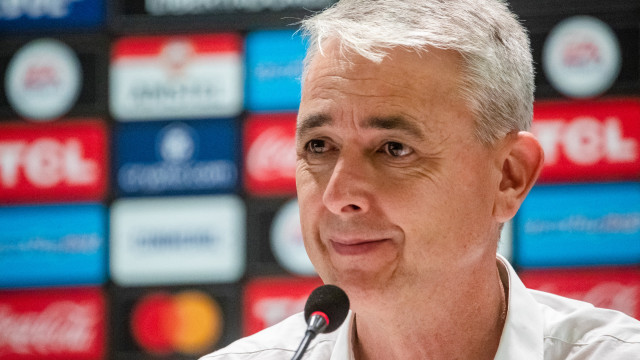 Com Tiago Nunes, Botafogo faz jogo atrasado com o Fortaleza para recuperar a liderança