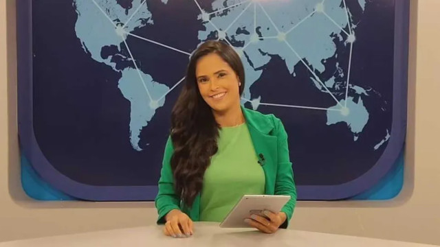 Elaine Santos, jornalista que morreu grávida aos 38, é sepultada em SP