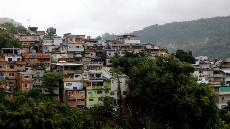 Edital prevê R$ 5,5 milhões para projetos de saúde nas favelas do Rio