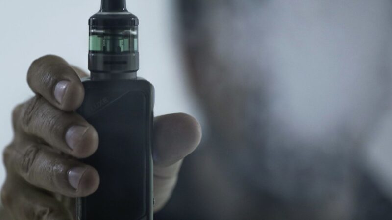 OMS pede mais controle sobre cigarros eletrônicos
