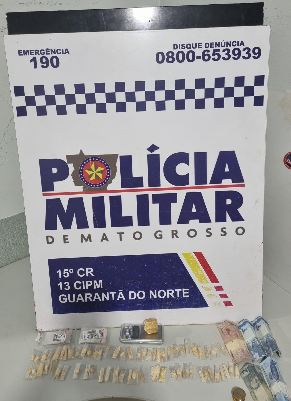 Polícia apreende 63 porções de drogas em Guarantã e prende suspeito