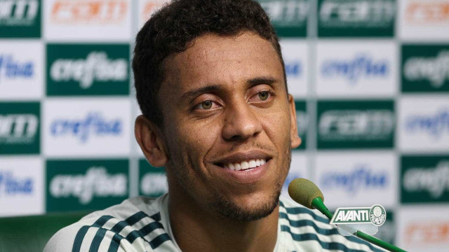 Palmeiras dá os parabéns pelos 35 anos e anuncia a renovação do contrato de Marcos Rocha