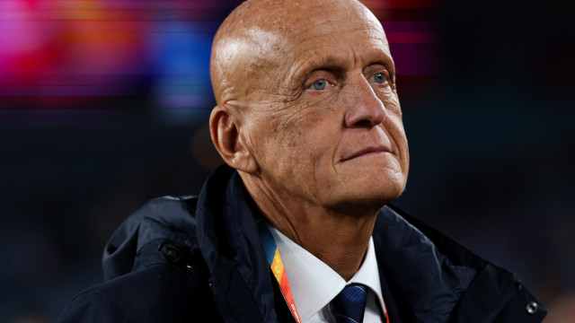 Dirigente da Fifa diz que agressão a árbitro é ‘câncer que pode matar o futebol’