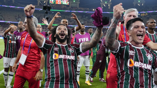 Diniz destaca ‘teimosia e forte marcação’ como destaques do Fluminense para chegar à final