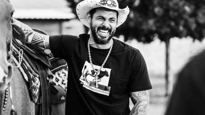 Morre Cantor João Carreiro após complicações em cirurgia cardíaca