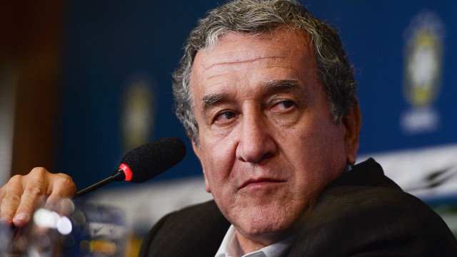 Parreira relata ‘dia muito difícil’ e iguala Zagallo a Pelé