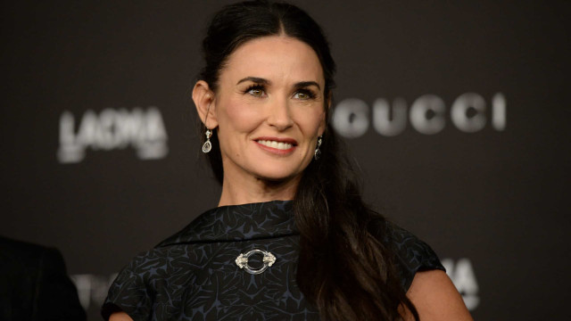 Demi Moore diz que prefere amar Bruce Willis a lamentar sua demência