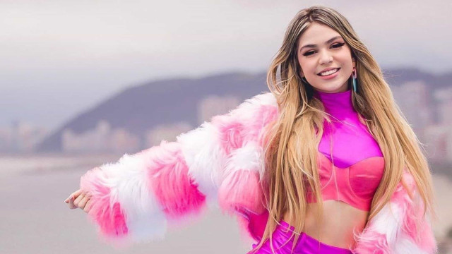 MC Melody revela nome verdadeiro e idade, desmistificando polêmica