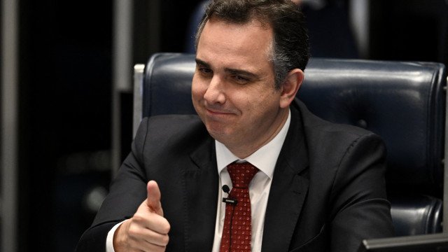 Pacheco promete trabalhar arrecadação e gasto público em agenda de 2024