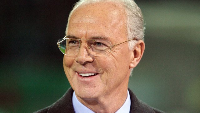 Morre Franz Beckenbauer, lenda do Bayern e campeão mundial