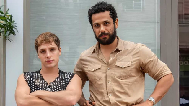 Como a Globo usou ‘Terra e Paixão’ para reagir à polêmica com beijos gays