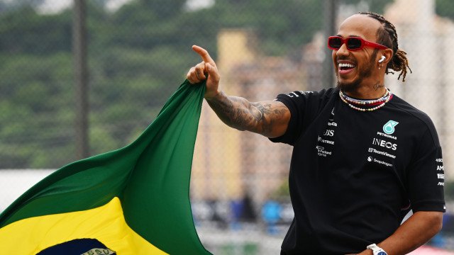 ‘A era de Hamilton acabou na F-1’, afirma ex-companheiro de Schumacher na Ferrari