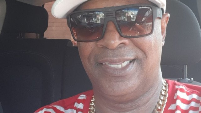 Carnaval do Rio: Quinho do Salgueiro, voz marcante, morre aos 66 anos