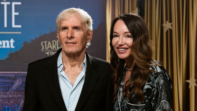 Cantor Michael Bolton passou por cirurgia para remover tumor do cérebro