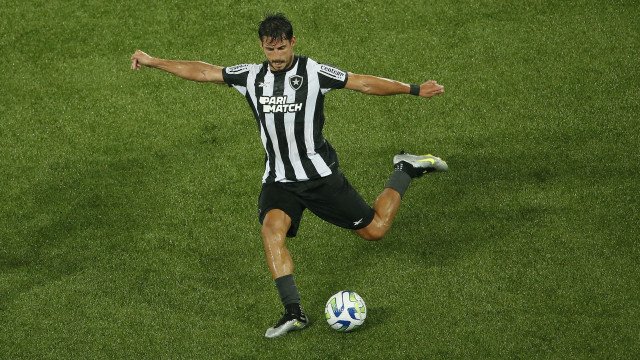 Gabriel Pires, ex-Botafogo, é anunciado pelo Fluminense: ‘Bom estar em um ambiente de títulos’