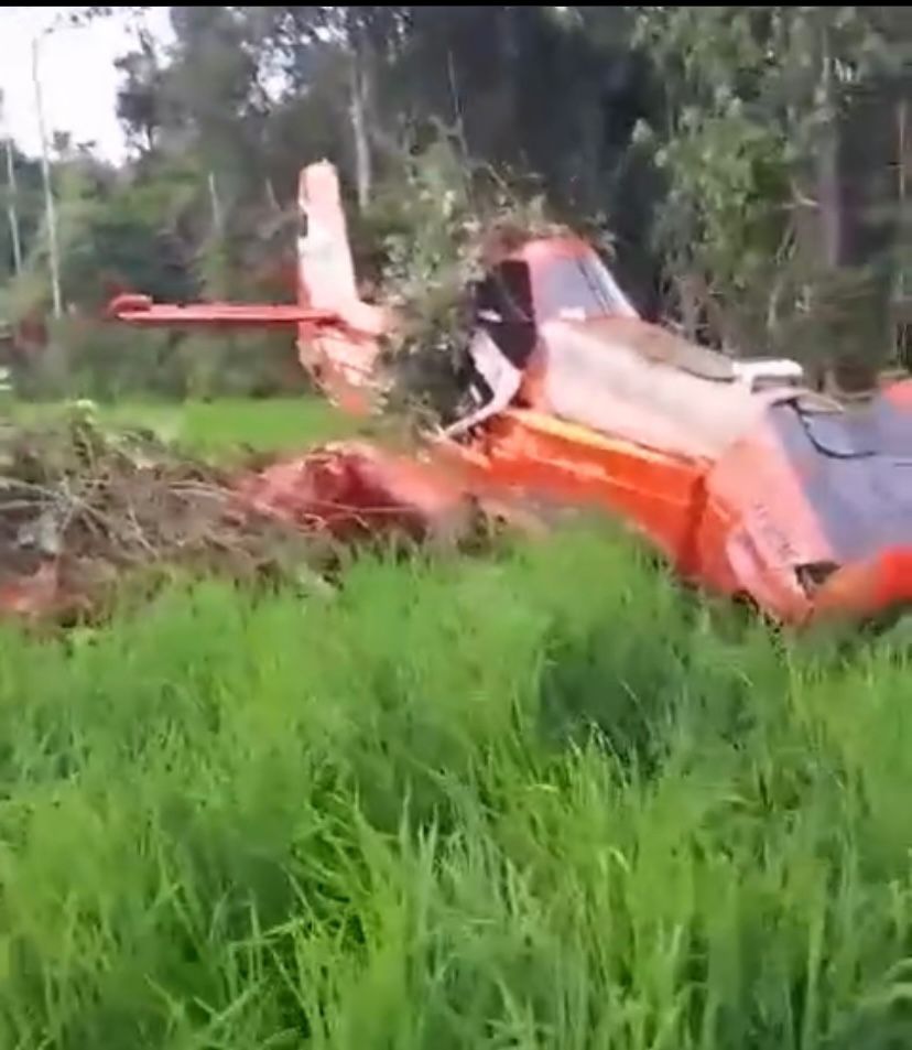 Matupá: Avião agrícola cai e piloto é socorrido pelo Corpo de Bombeiros