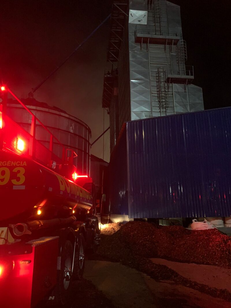 Matupá: Secador de grãos pega fogo