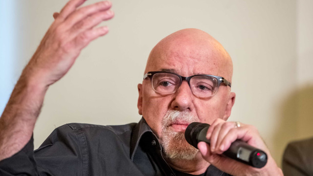 Paulo Coelho rebate Tabata Amaral por fala de Lula sobre Israel