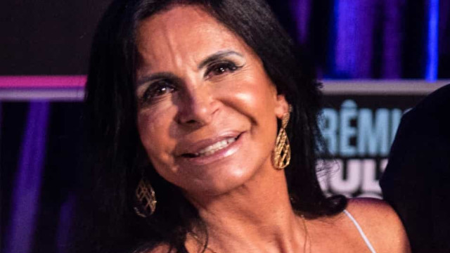 Gretchen celebra novo procedimento estético; veja o resultado