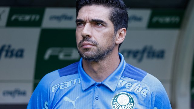 Palmeiras não soube ‘matar o jogo’, admite Abel, sem cravar Endrick titular: ‘Tem concorrência’