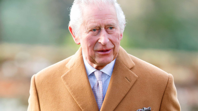 Palácio de Buckingham revela que Rei Charles III está com câncer