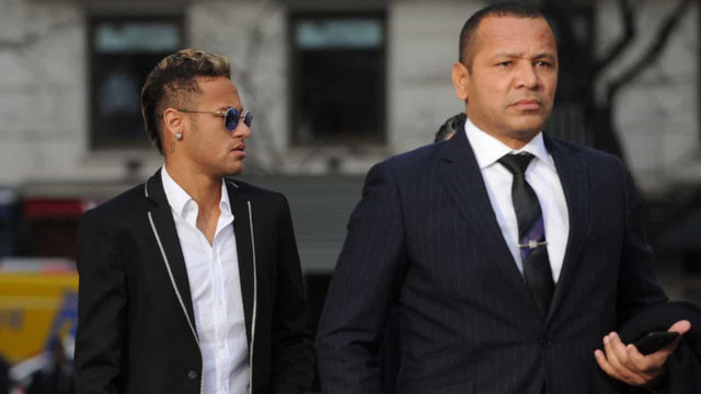 Neymar pai diz que não pagará fiança de Daniel Alves