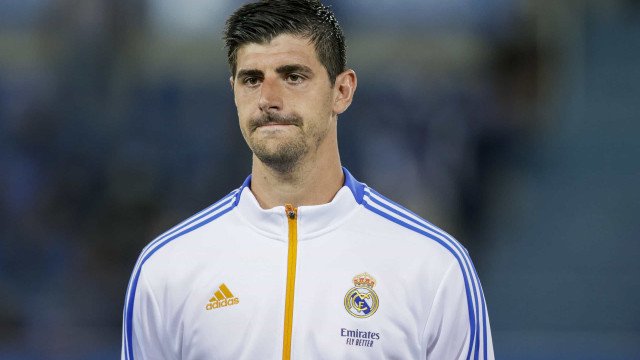 Courtois sofre ruptura do menisco do joelho esquerdo em treino do Real Madrid