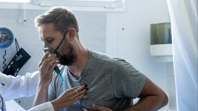 Casos de síndrome respiratória aguda grave disparam 75% no Brasil, diz Fiocruz