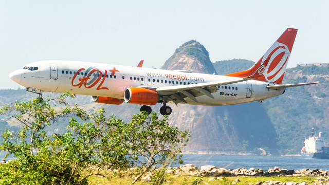 Gol diz que avaliará ‘transações alternativas disponíveis’, sem citar fusão com Azul