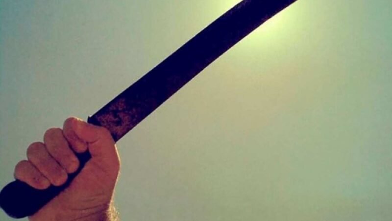 Homem é preso após ameaçar padrasto com facão em Nova Canaã do Norte