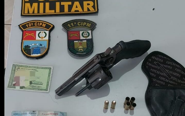 Policiais Militares prendem dupla suspeita por roubo e porte ilegal de arma em Juruena