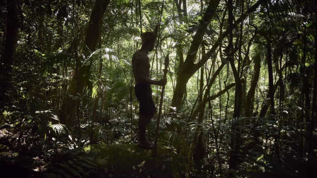 Indígenas rendem garimpeiros na terra yanomami e os entregam à Força Nacional
