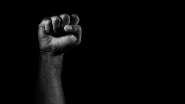 Hóspede é preso suspeito de racismo contra funcionários negros de hotel
