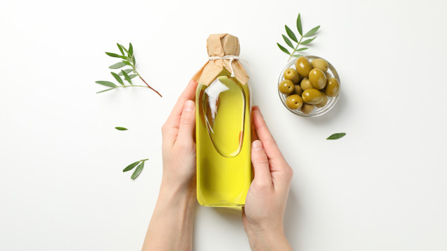 Azeite vira artigo de luxo e ganha lacres antifurto em supermercados
