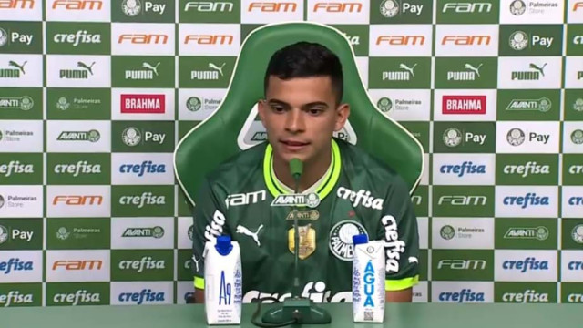 Bruno Rodrigues avança na recuperação e faz treino leve no gramado no Palmeiras