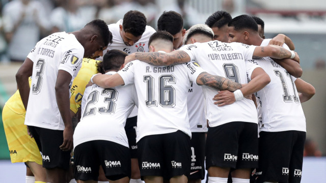 Corinthians aposta na ‘torcida’ para embalar na Sul-Americana e dar fôlego a António Oliveira