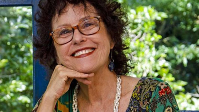 Escritora atacada por pitbulls planeja sarau literário no hospital