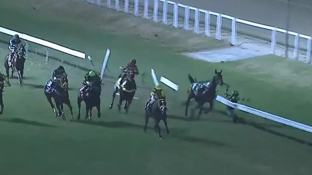 Jóquei sofre acidente em hipódromo no RJ e o estado de saúde é crítico
