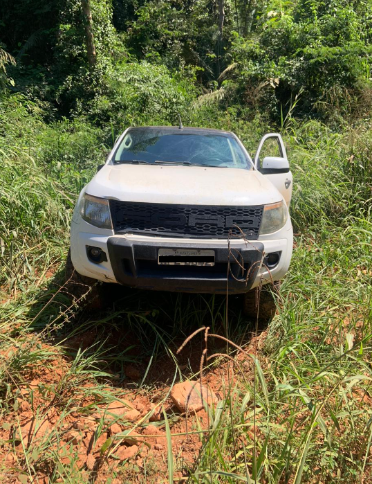 Polícia Militar recupera caminhonete furtada e detém três suspeitos em Alta Floresta