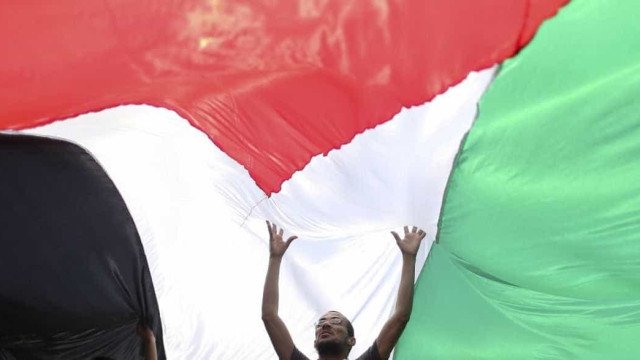 Estudantes da USP encerram acampamento pró-Palestina, mas prometem novos protestos