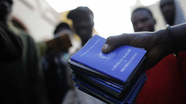 Pagamento de parcelas extras do seguro-desemprego para RS começa nesta terça-feira