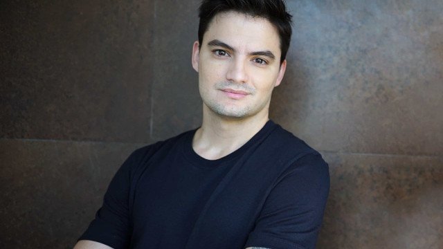 Felipe Neto anuncia lançamento de novo livro